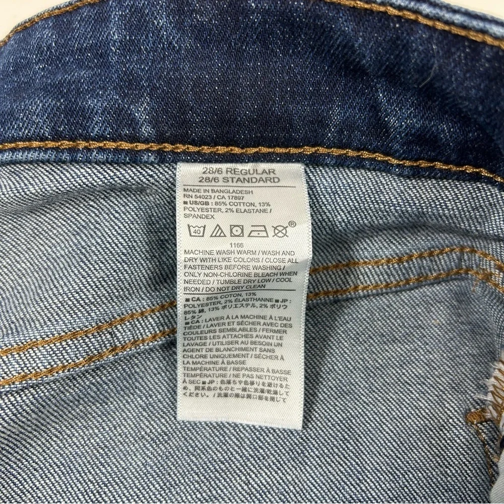 Banana Republic Cotton Blend Dark Wash HighRise Pleated Wide Leg Crop Jeans 28/6